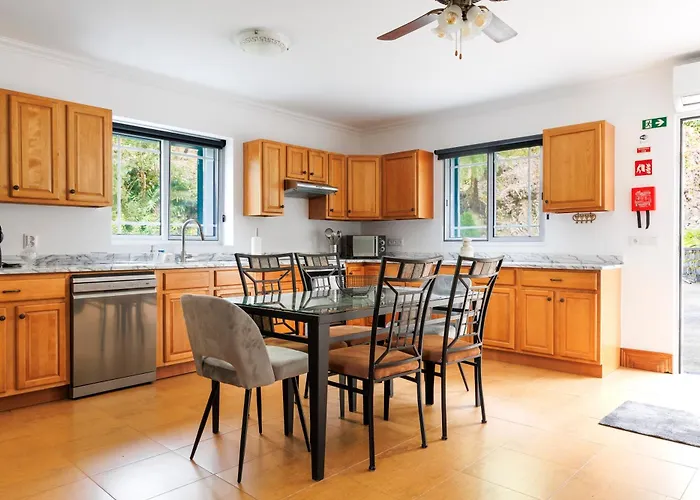 Casa Do Dizimo * Furnas (Azores)